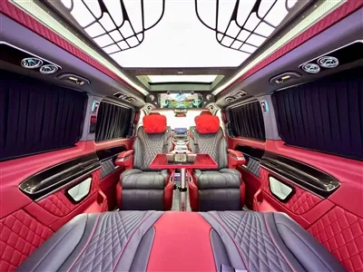 Mercedes-Benz V-class High-top V260L Extended 7-seater Business Car Red Interior